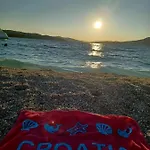 Adria Relax With Private Heated Pool Trogir
