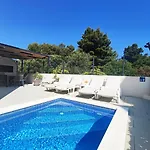 Adria Relax With Private Heated Pool * Trogir