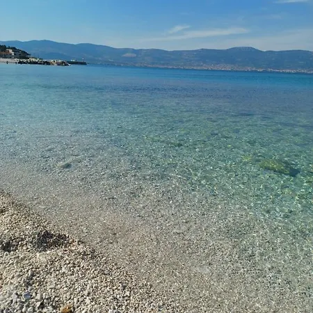 Adria Relax With Private Heated Pool Apartamento Trogir