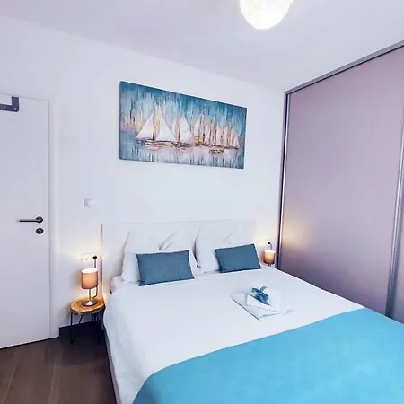 Adria Relax With Private Heated Pool Trogir